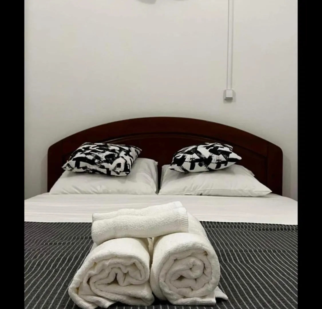 Homestay Apartamento Conde Do Redondo Lisbon