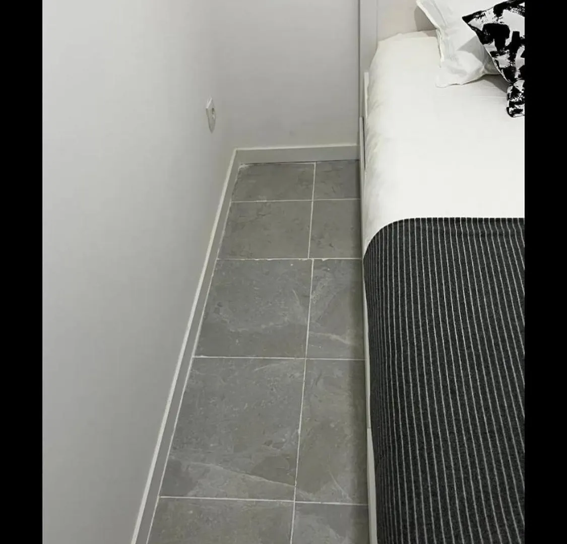 Homestay Apartamento Conde Do Redondo Lisbon Portugal